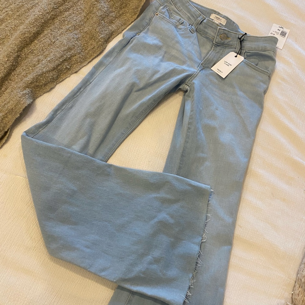 Bootcut light wash jeans